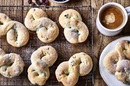 Raisin Kringla Cookies